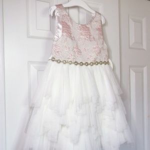 🎀 NEW Toddler Dress 👗